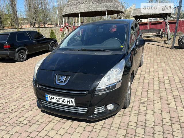 Чорний Пежо 5008, об'ємом двигуна 2 л та пробігом 218 тис. км за 7950 $, фото 6 на Automoto.ua