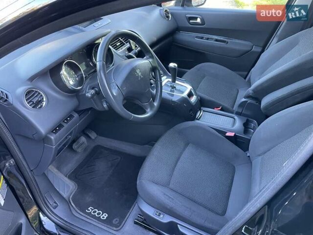 Черный Пежо 5008, объемом двигателя 1.6 л и пробегом 237 тыс. км за 8100 $, фото 6 на Automoto.ua