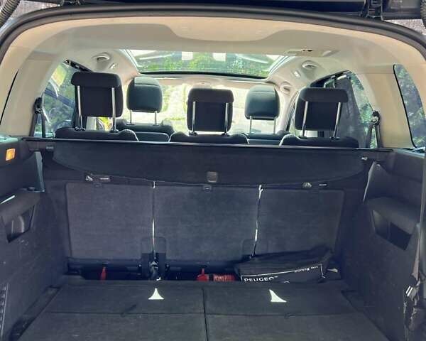 Чорний Пежо 5008, об'ємом двигуна 1.6 л та пробігом 235 тис. км за 8250 $, фото 17 на Automoto.ua