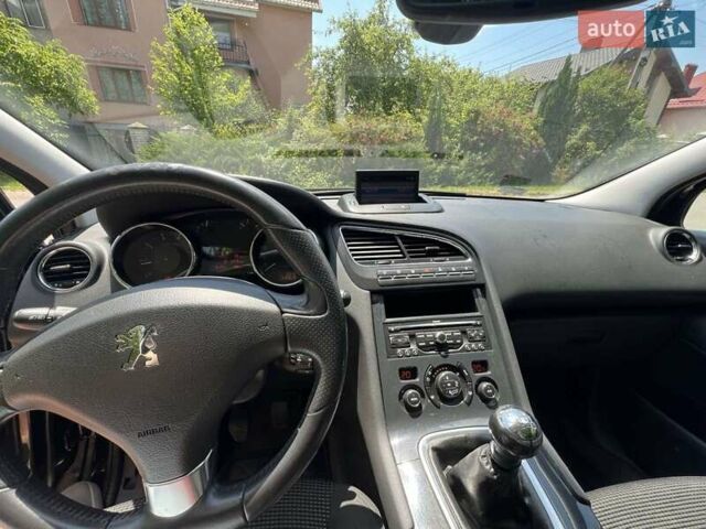 Чорний Пежо 5008, об'ємом двигуна 1.6 л та пробігом 235 тис. км за 8250 $, фото 7 на Automoto.ua