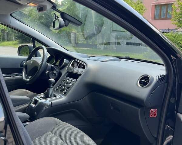 Чорний Пежо 5008, об'ємом двигуна 1.6 л та пробігом 235 тис. км за 8250 $, фото 11 на Automoto.ua
