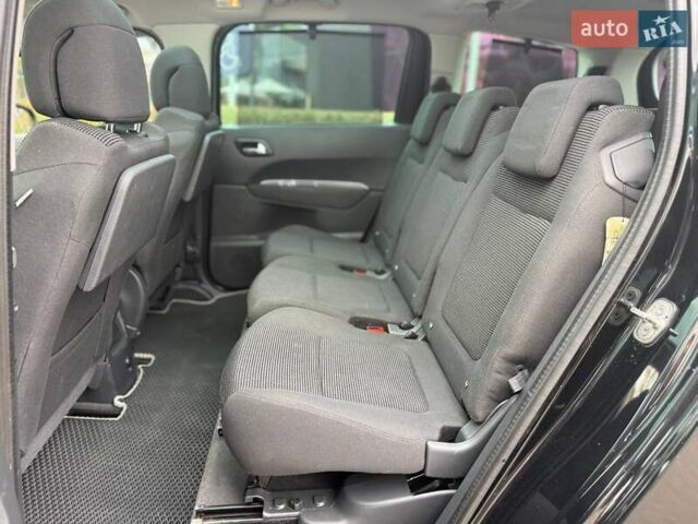 Чорний Пежо 5008, об'ємом двигуна 1.6 л та пробігом 236 тис. км за 7990 $, фото 9 на Automoto.ua