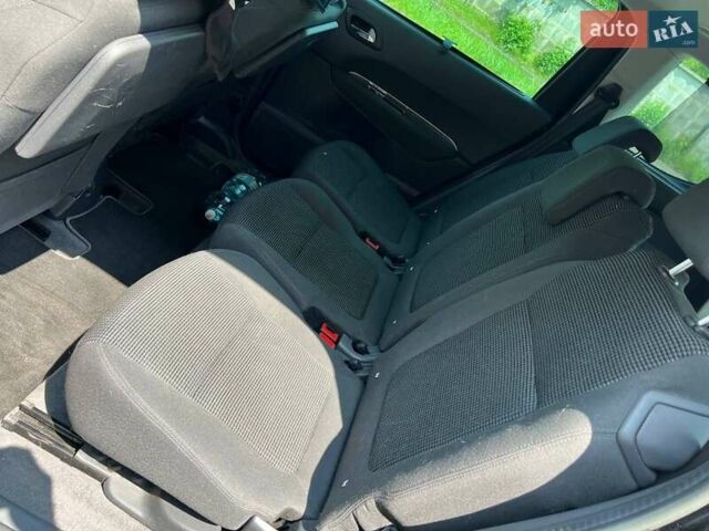 Чорний Пежо 5008, об'ємом двигуна 1.56 л та пробігом 187 тис. км за 9600 $, фото 16 на Automoto.ua