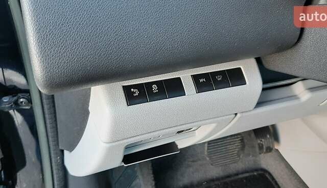 Чорний Пежо 5008, об'ємом двигуна 1.6 л та пробігом 206 тис. км за 9300 $, фото 1 на Automoto.ua