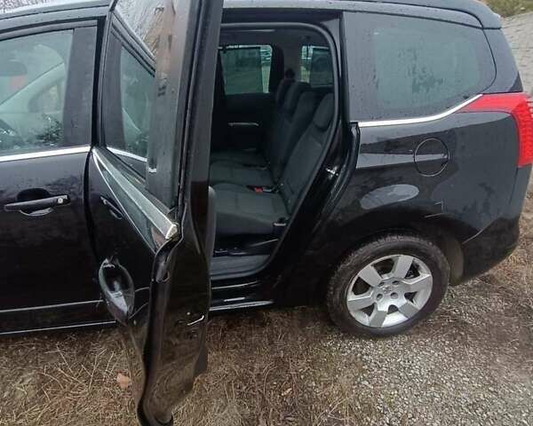 Чорний Пежо 5008, об'ємом двигуна 1.6 л та пробігом 206 тис. км за 7200 $, фото 10 на Automoto.ua