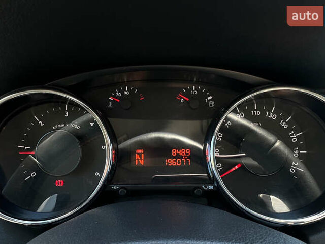 Черный Пежо 5008, объемом двигателя 1.6 л и пробегом 202 тыс. км за 9750 $, фото 17 на Automoto.ua