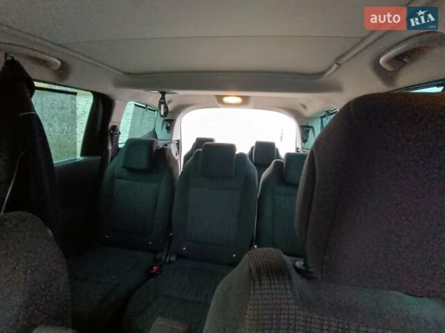 Чорний Пежо 5008, об'ємом двигуна 1.6 л та пробігом 206 тис. км за 7200 $, фото 25 на Automoto.ua