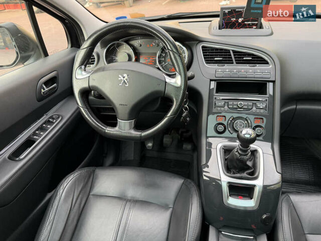 Черный Пежо 5008, объемом двигателя 1.6 л и пробегом 150 тыс. км за 12300 $, фото 81 на Automoto.ua