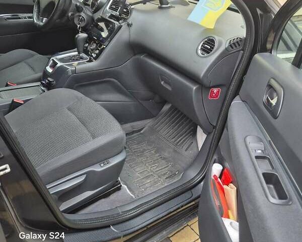 Черный Пежо 5008, объемом двигателя 2 л и пробегом 240 тыс. км за 11500 $, фото 4 на Automoto.ua