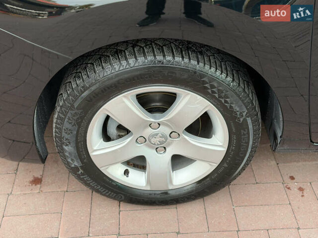 Черный Пежо 5008, объемом двигателя 1.6 л и пробегом 150 тыс. км за 12300 $, фото 16 на Automoto.ua