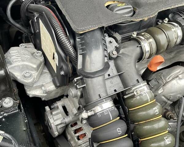 Чорний Пежо 5008, об'ємом двигуна 1.6 л та пробігом 197 тис. км за 11555 $, фото 96 на Automoto.ua