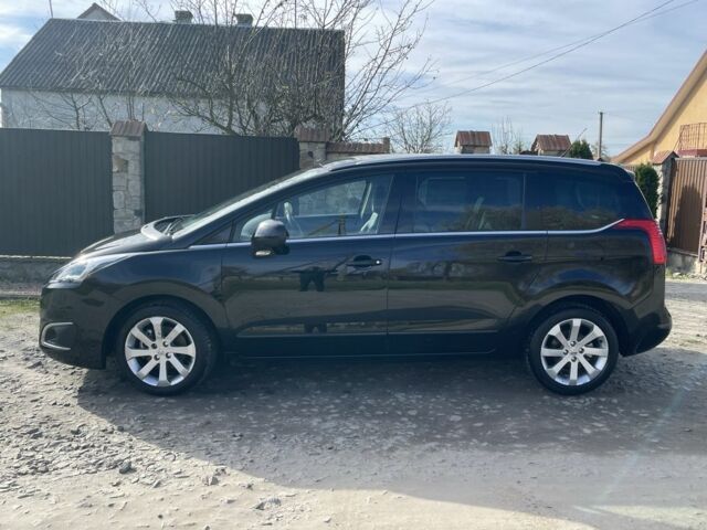 Чорний Пежо 5008, об'ємом двигуна 2 л та пробігом 240 тис. км за 10500 $, фото 13 на Automoto.ua