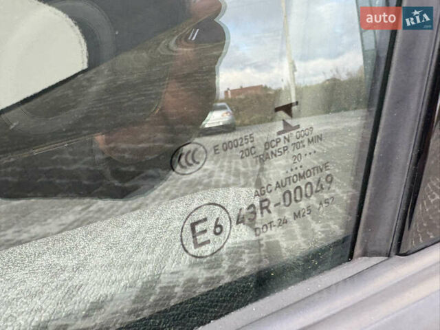 Чорний Пежо 5008, об'ємом двигуна 1.5 л та пробігом 185 тис. км за 19550 $, фото 34 на Automoto.ua