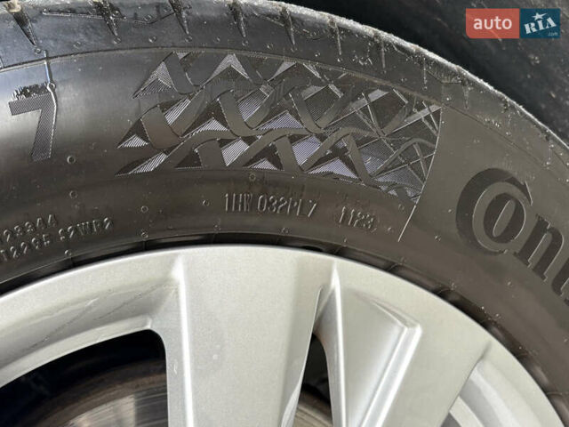 Чорний Пежо 5008, об'ємом двигуна 1.5 л та пробігом 185 тис. км за 19550 $, фото 97 на Automoto.ua