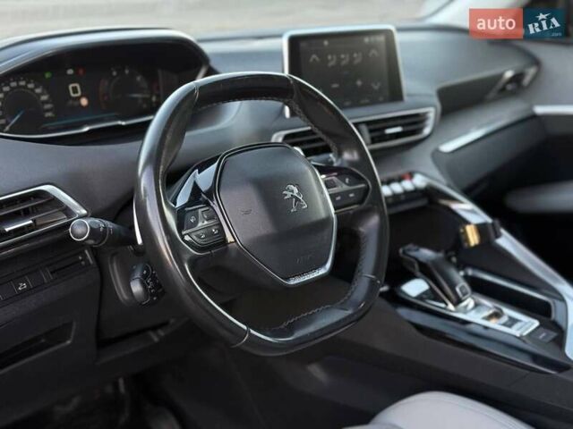 Чорний Пежо 5008, об'ємом двигуна 1.6 л та пробігом 148 тис. км за 18900 $, фото 35 на Automoto.ua