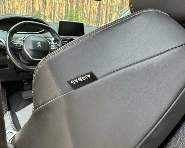 Чорний Пежо 5008, об'ємом двигуна 1.5 л та пробігом 170 тис. км за 24000 $, фото 52 на Automoto.ua
