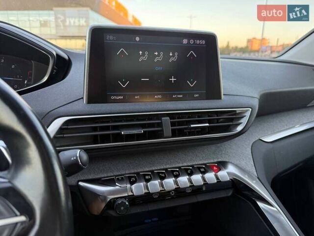 Чорний Пежо 5008, об'ємом двигуна 1.6 л та пробігом 148 тис. км за 18900 $, фото 47 на Automoto.ua