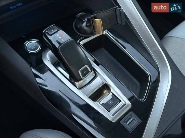 Чорний Пежо 5008, об'ємом двигуна 1.6 л та пробігом 148 тис. км за 18900 $, фото 53 на Automoto.ua