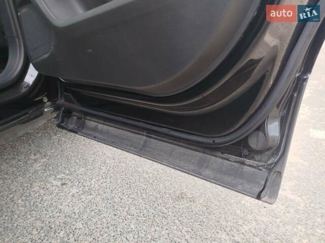Чорний Пежо 5008, об'ємом двигуна 1.56 л та пробігом 115 тис. км за 18800 $, фото 21 на Automoto.ua