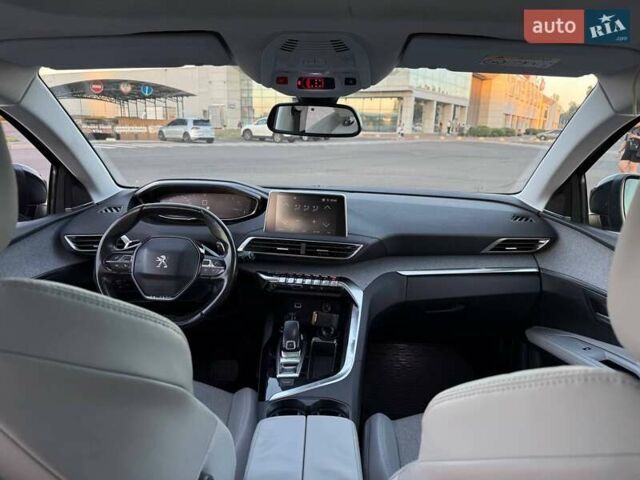 Чорний Пежо 5008, об'ємом двигуна 1.6 л та пробігом 148 тис. км за 18900 $, фото 38 на Automoto.ua