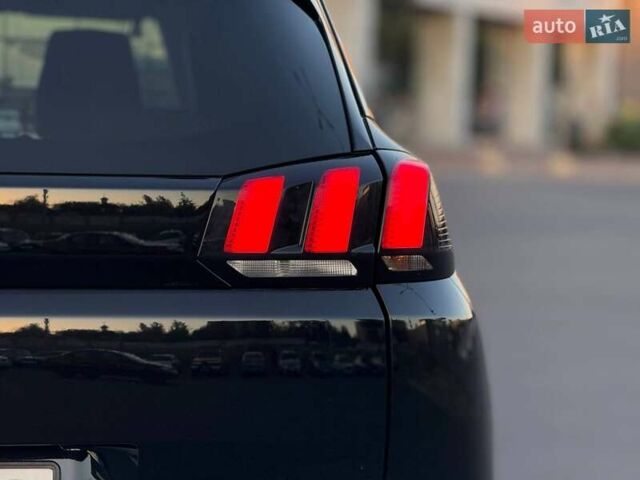 Чорний Пежо 5008, об'ємом двигуна 1.6 л та пробігом 148 тис. км за 18900 $, фото 20 на Automoto.ua