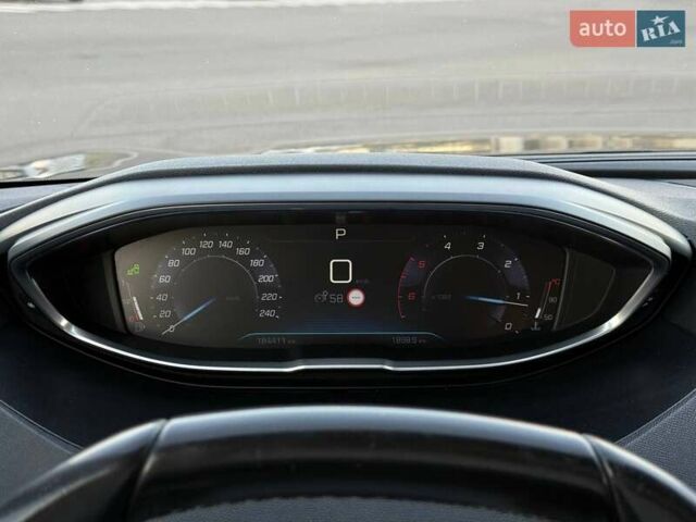 Чорний Пежо 5008, об'ємом двигуна 1.6 л та пробігом 148 тис. км за 18900 $, фото 41 на Automoto.ua