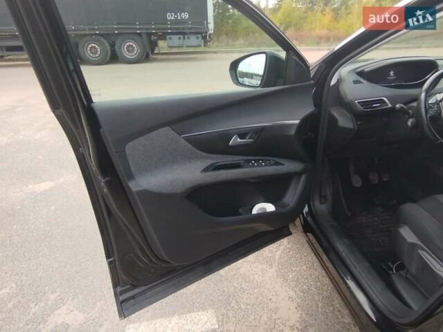 Чорний Пежо 5008, об'ємом двигуна 1.56 л та пробігом 115 тис. км за 18800 $, фото 35 на Automoto.ua