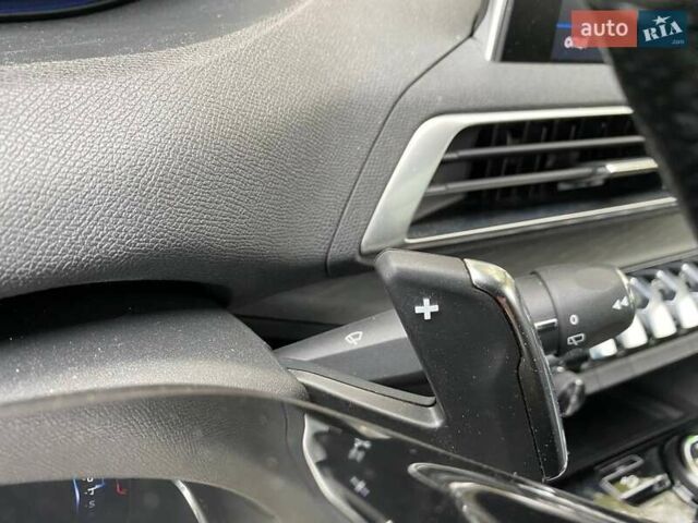 Пежо 5008 2018 в Хмельницком на Automoto.ua Черный Пежо 5008, объемом двигателя 2 л и пробегом 187 тыс. км за 23500 $, фото 25 на Automoto.ua