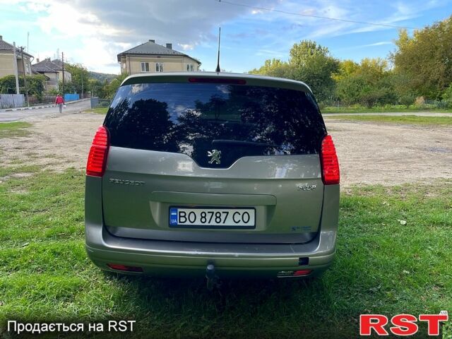 Коричневий Пежо 5008, об'ємом двигуна 1.6 л та пробігом 302 тис. км за 7500 $, фото 1 на Automoto.ua
