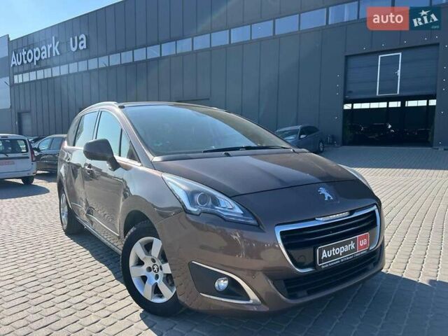 Коричневий Пежо 5008, об'ємом двигуна 1.6 л та пробігом 203 тис. км за 10080 $, фото 9 на Automoto.ua