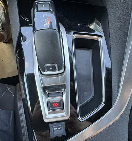 Коричневый Пежо 5008, объемом двигателя 1.5 л и пробегом 157 тыс. км за 22900 $, фото 32 на Automoto.ua