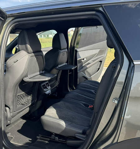 Коричневый Пежо 5008, объемом двигателя 1.5 л и пробегом 157 тыс. км за 22900 $, фото 22 на Automoto.ua