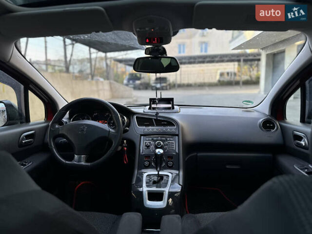 Красный Пежо 5008, объемом двигателя 2 л и пробегом 315 тыс. км за 8500 $, фото 28 на Automoto.ua