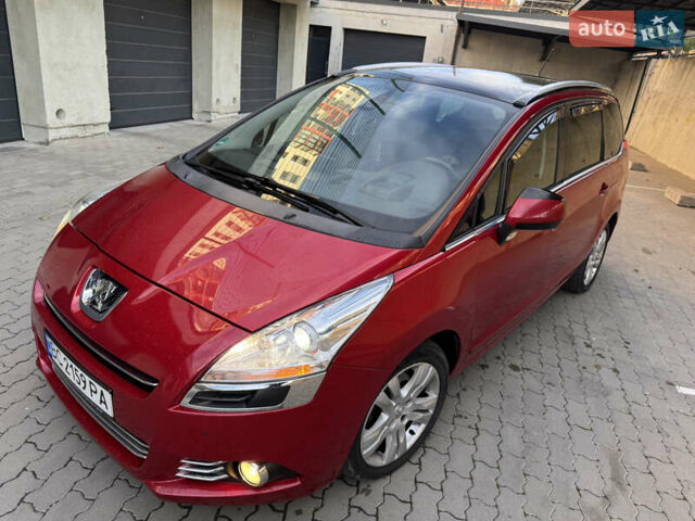 Красный Пежо 5008, объемом двигателя 2 л и пробегом 315 тыс. км за 8500 $, фото 12 на Automoto.ua