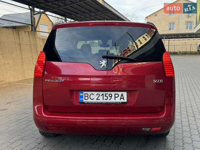 Красный Пежо 5008, объемом двигателя 2 л и пробегом 315 тыс. км за 8500 $, фото 7 на Automoto.ua