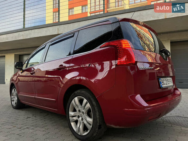 Красный Пежо 5008, объемом двигателя 2 л и пробегом 315 тыс. км за 8500 $, фото 15 на Automoto.ua