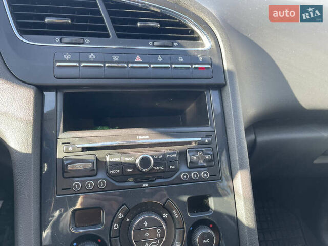 Пежо 5008, об'ємом двигуна 1.6 л та пробігом 249 тис. км за 6999 $, фото 22 на Automoto.ua