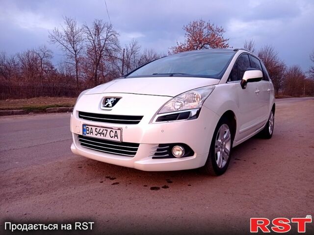 Пежо 5008, об'ємом двигуна 2 л та пробігом 222 тис. км за 8000 $, фото 1 на Automoto.ua