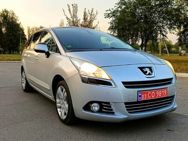 Пежо 5008, объемом двигателя 1.6 л и пробегом 213 тыс. км за 7200 $, фото 1 на Automoto.ua