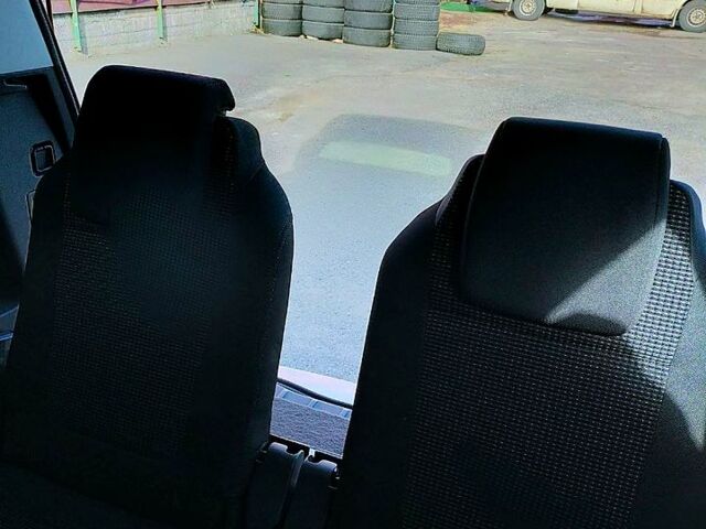 Пежо 5008, об'ємом двигуна 1.6 л та пробігом 170 тис. км за 8500 $, фото 6 на Automoto.ua