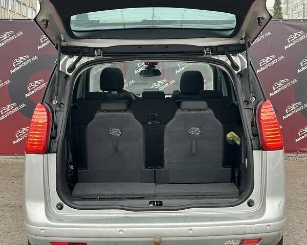 Пежо 5008, объемом двигателя 1.6 л и пробегом 195 тыс. км за 6600 $, фото 11 на Automoto.ua