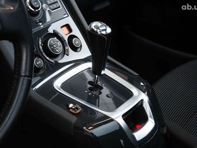 Пежо 5008, объемом двигателя 1.6 л и пробегом 243 тыс. км за 9500 $, фото 25 на Automoto.ua