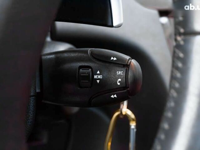 Пежо 5008, объемом двигателя 1.6 л и пробегом 243 тыс. км за 9500 $, фото 29 на Automoto.ua