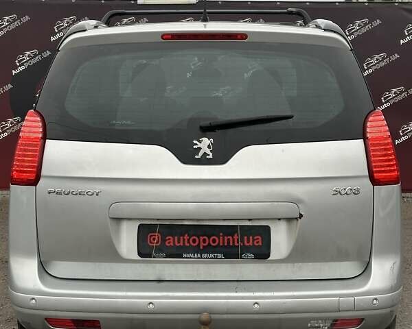 Пежо 5008, объемом двигателя 1.6 л и пробегом 195 тыс. км за 6600 $, фото 9 на Automoto.ua