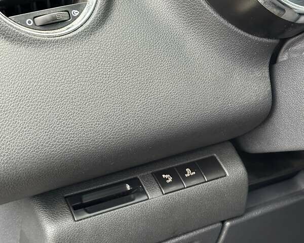 Пежо 5008, объемом двигателя 1.6 л и пробегом 195 тыс. км за 6600 $, фото 29 на Automoto.ua