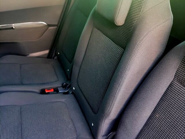 Пежо 5008, объемом двигателя 1.6 л и пробегом 250 тыс. км за 8300 $, фото 8 на Automoto.ua