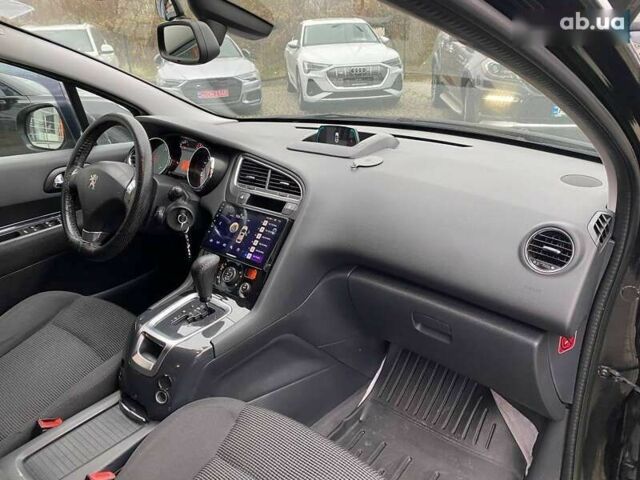 Пежо 5008, объемом двигателя 2 л и пробегом 240 тыс. км за 11600 $, фото 8 на Automoto.ua