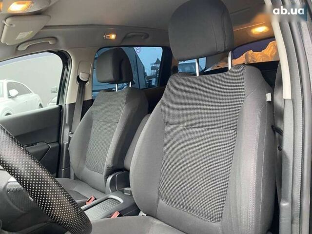 Пежо 5008, объемом двигателя 2 л и пробегом 240 тыс. км за 11600 $, фото 18 на Automoto.ua