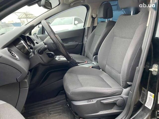 Пежо 5008, объемом двигателя 2 л и пробегом 240 тыс. км за 11600 $, фото 17 на Automoto.ua