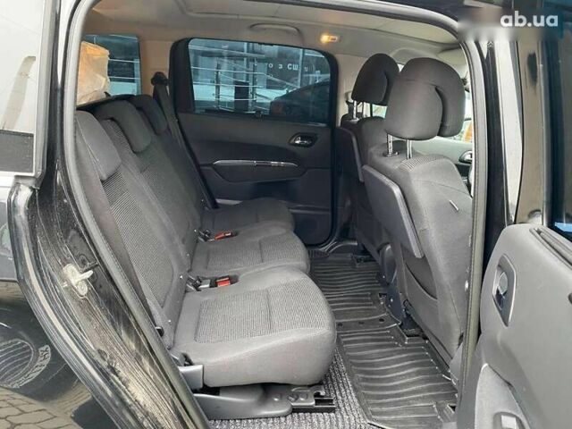 Пежо 5008, объемом двигателя 2 л и пробегом 240 тыс. км за 11600 $, фото 21 на Automoto.ua